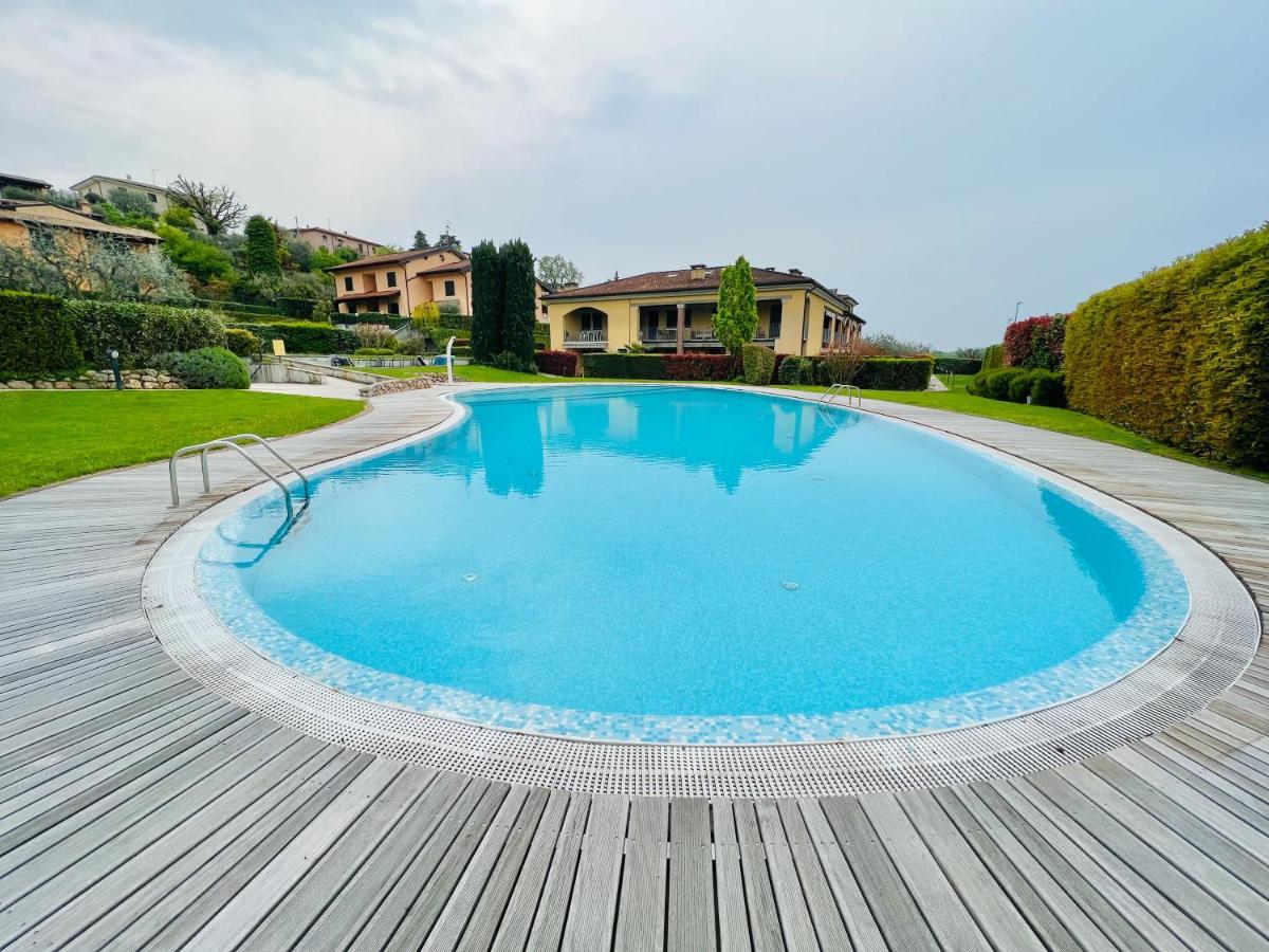 Suite And Pool Castion Veronese Esterno foto
