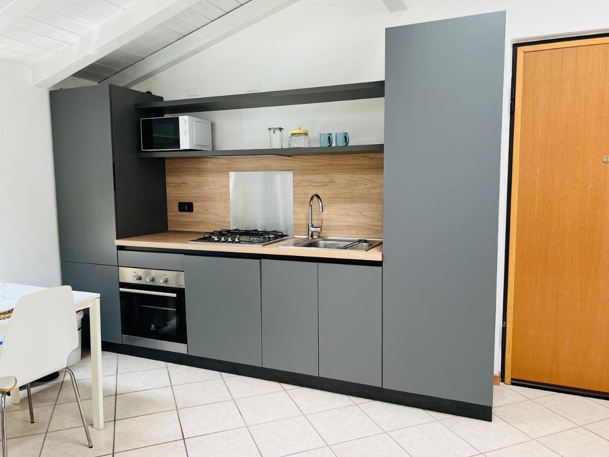 Suite And Pool Castion Veronese Esterno foto